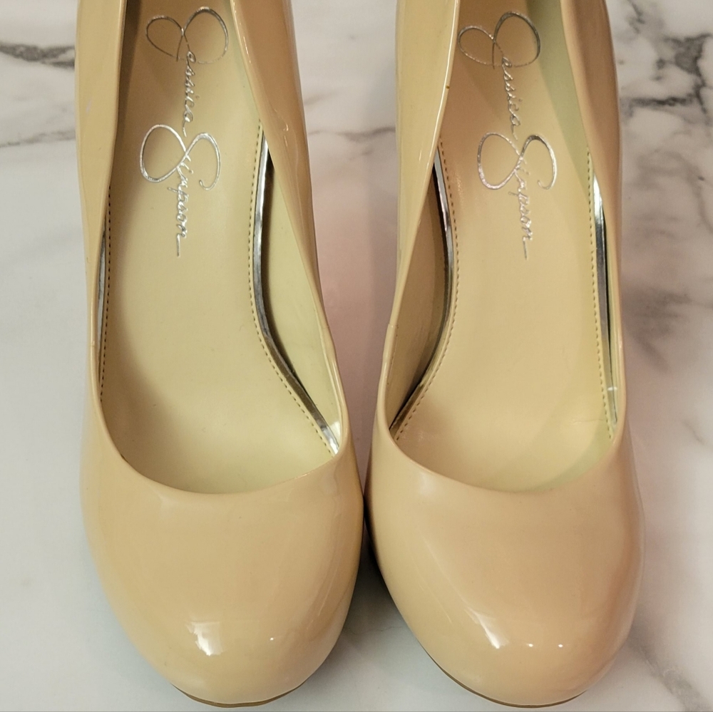 Jessica Simpson heels